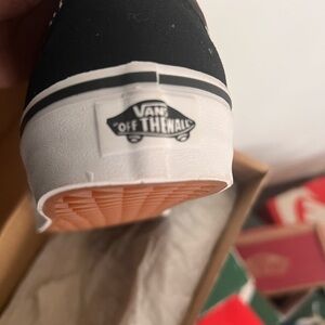 Vans Black and White Low-Top Shoes